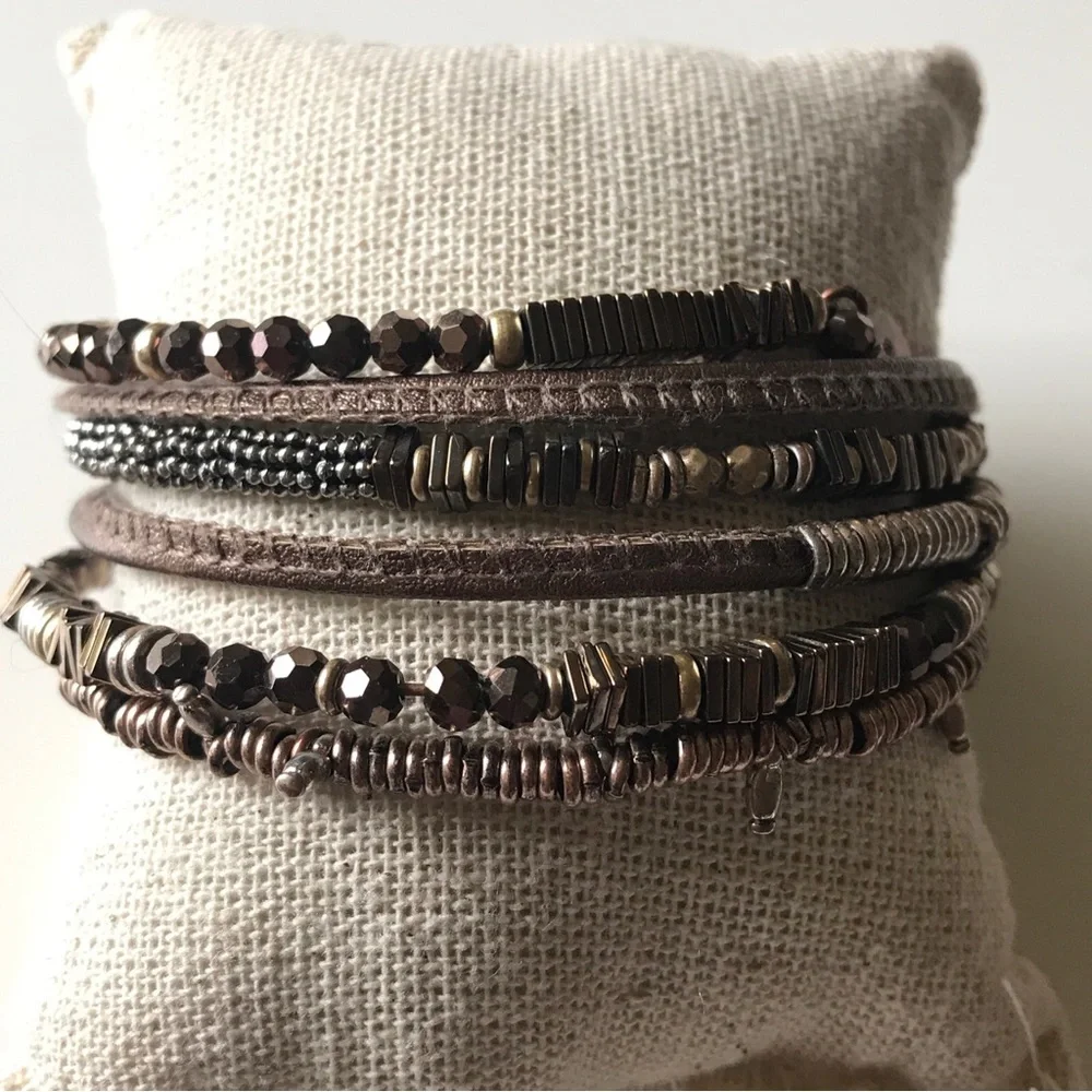 Stella & Dot Jarne Coil Bracelet-Bronze.